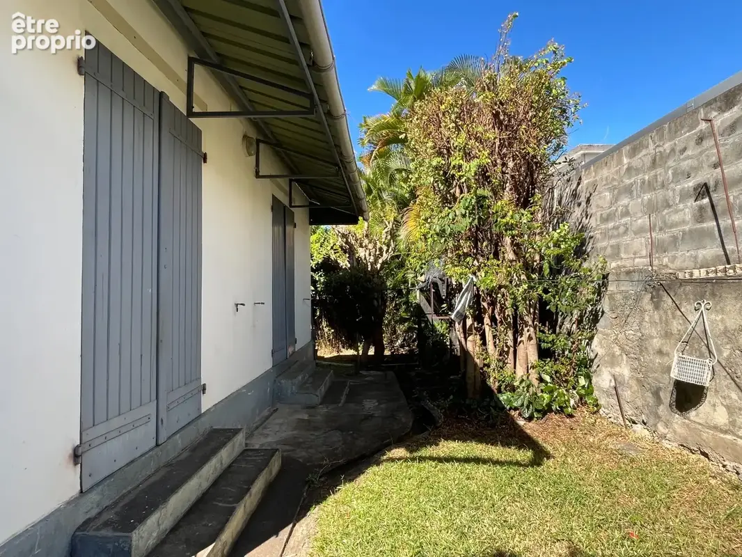 Maison à vendre 4 pièces SAINT DENIS (974) - photo 9