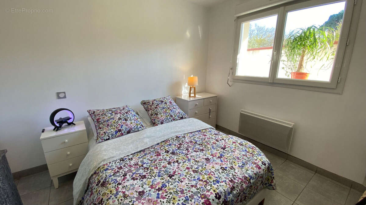 Maison à BOURCEFRANC-LE-CHAPUS