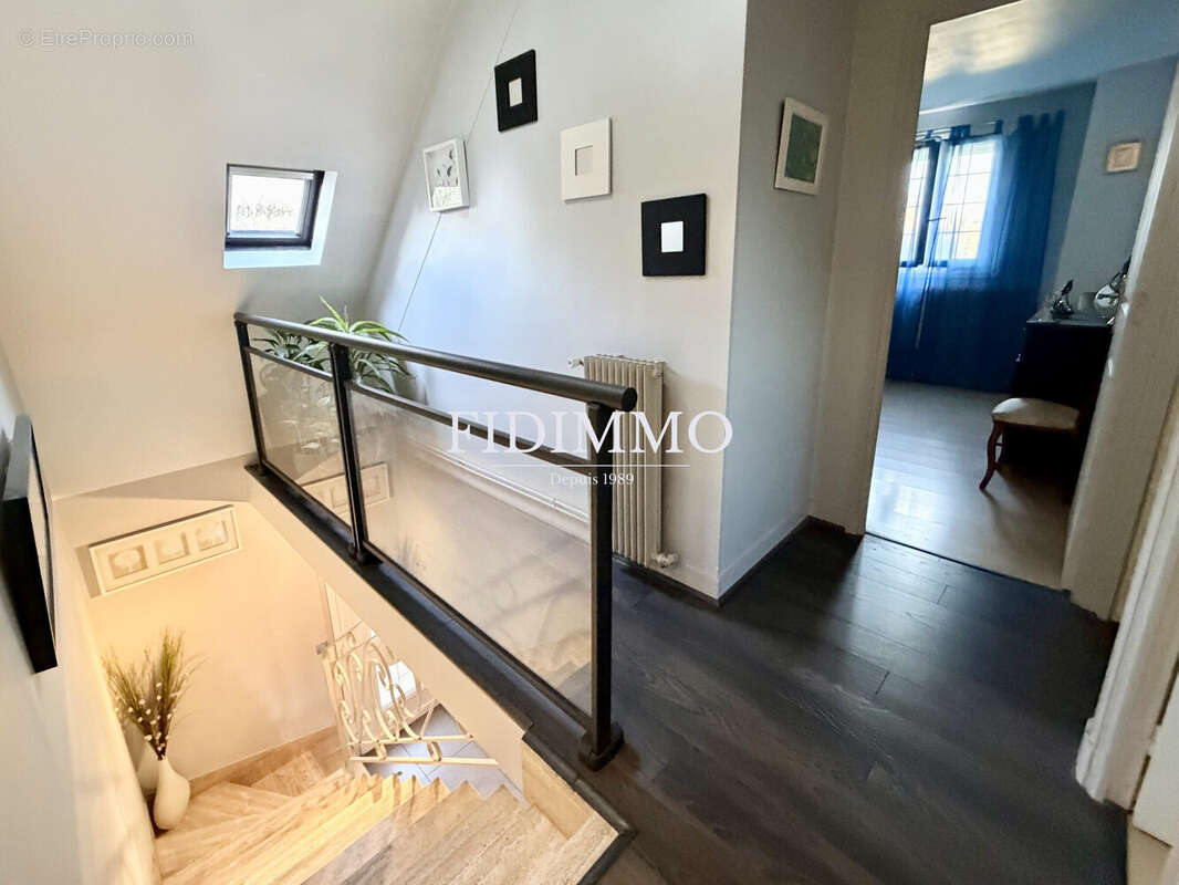 Maison à ORMESSON-SUR-MARNE