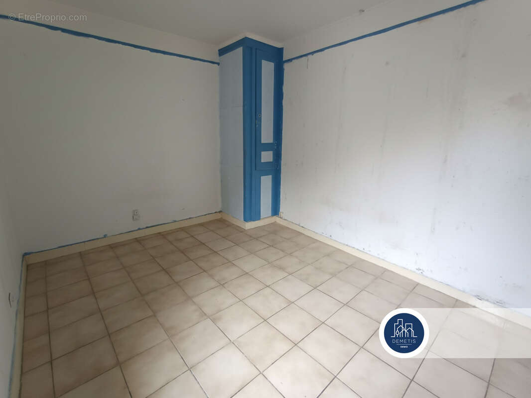 Maison à MONTFORT-LE-GESNOIS