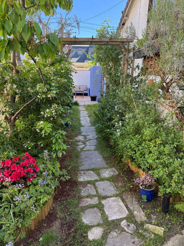 Maison à VILLEMOMBLE