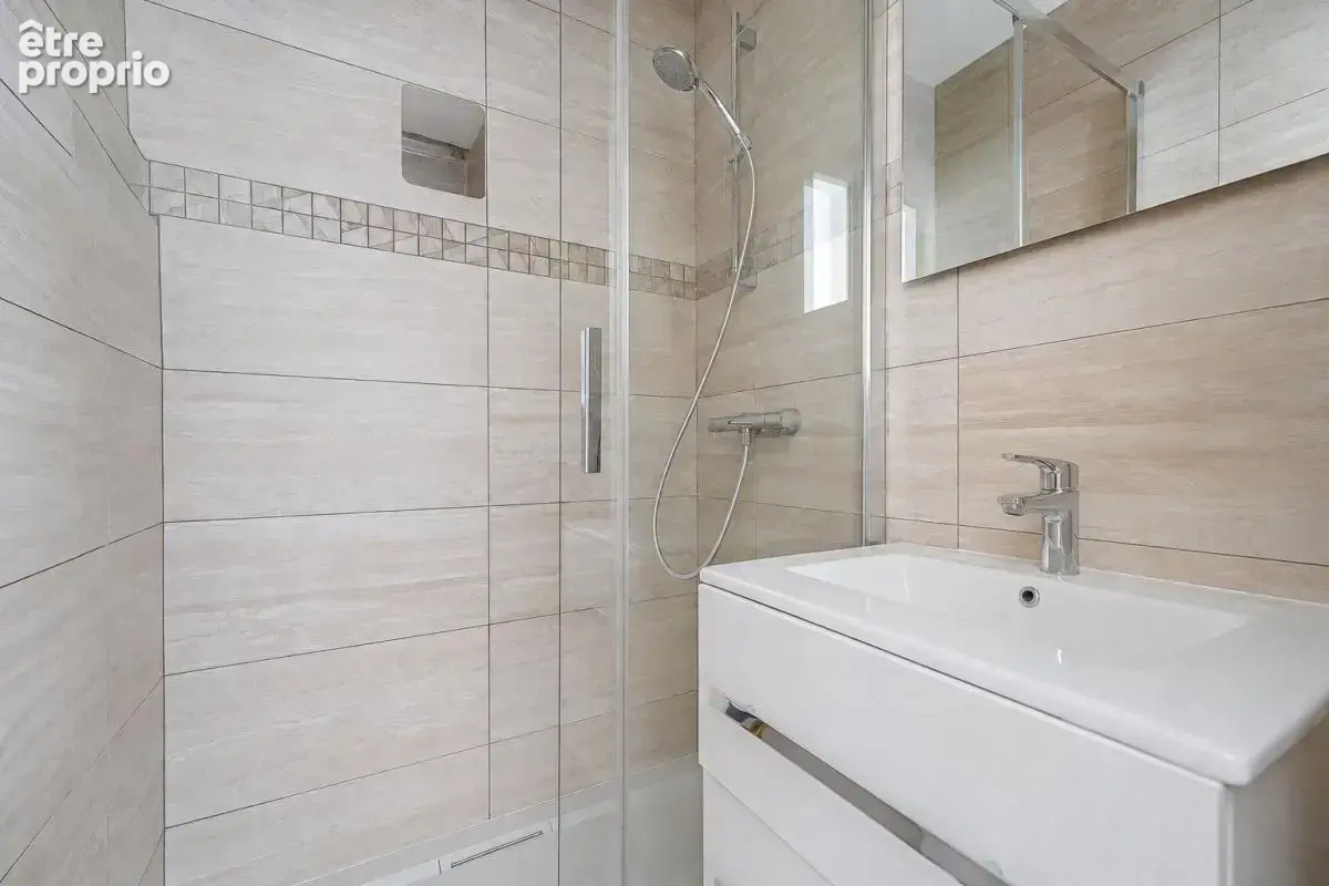 Appartement À Vendre - photo 5