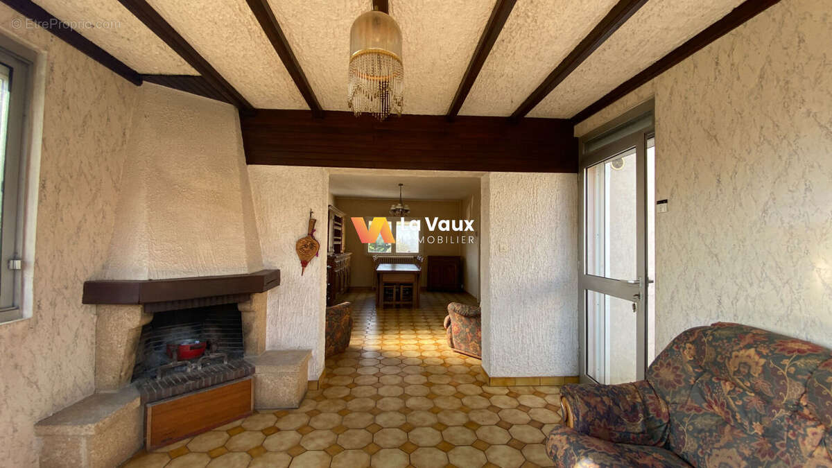 Maison à BOUXIERES-AUX-DAMES