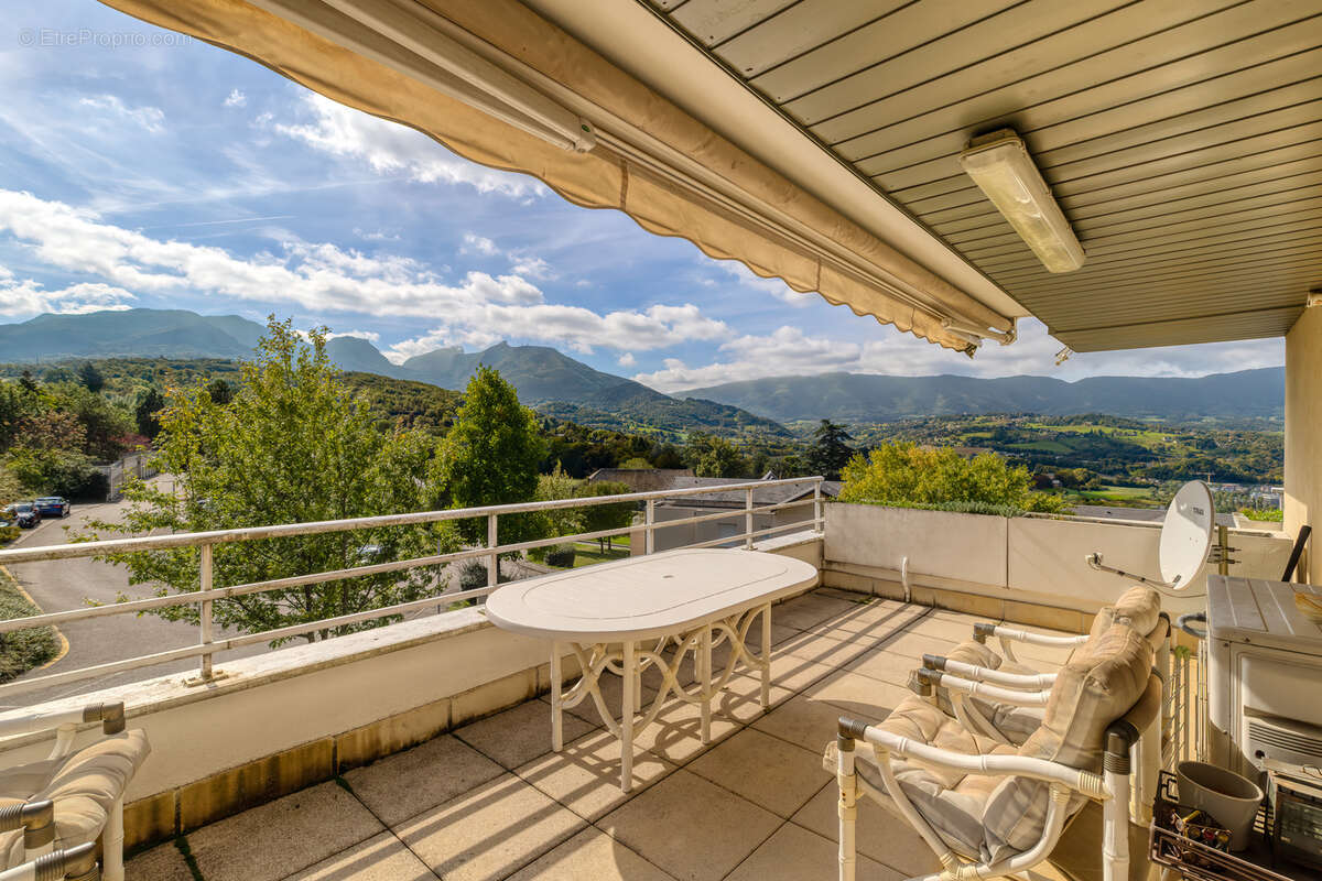 Appartement à JACOB-BELLECOMBETTE