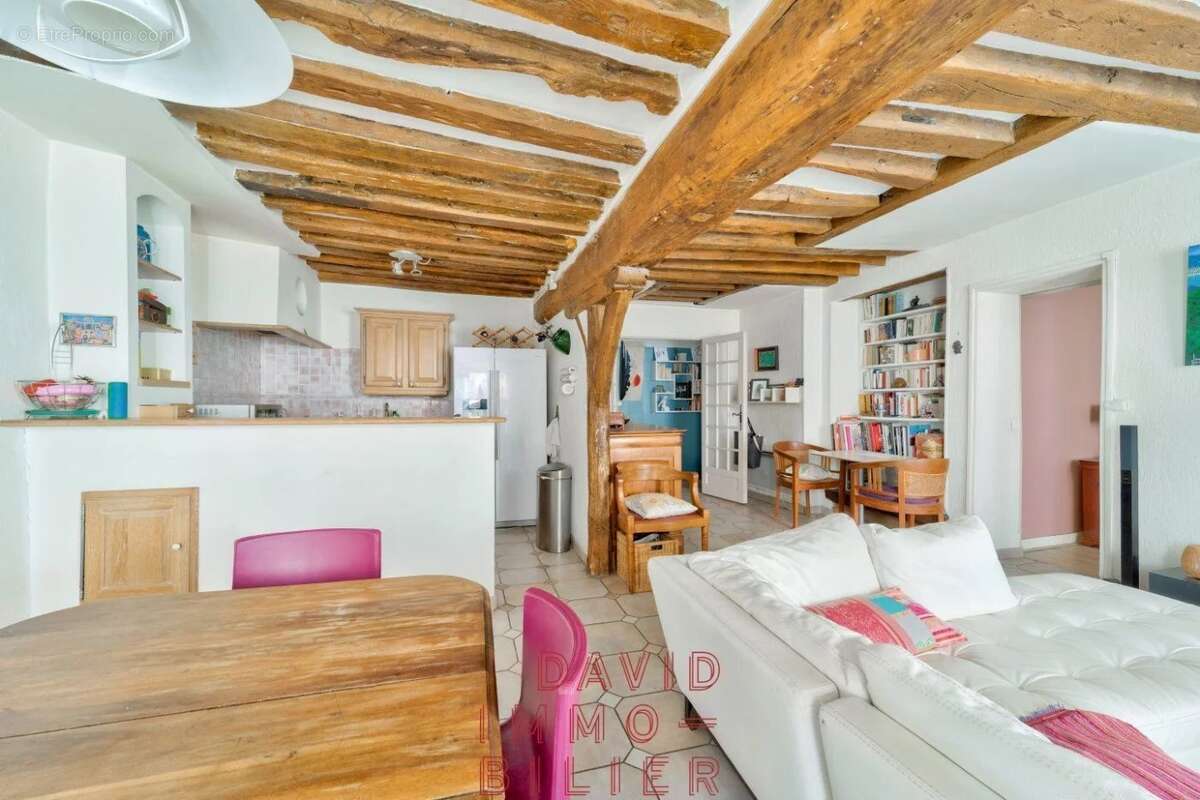 Appartement à PARIS-11E