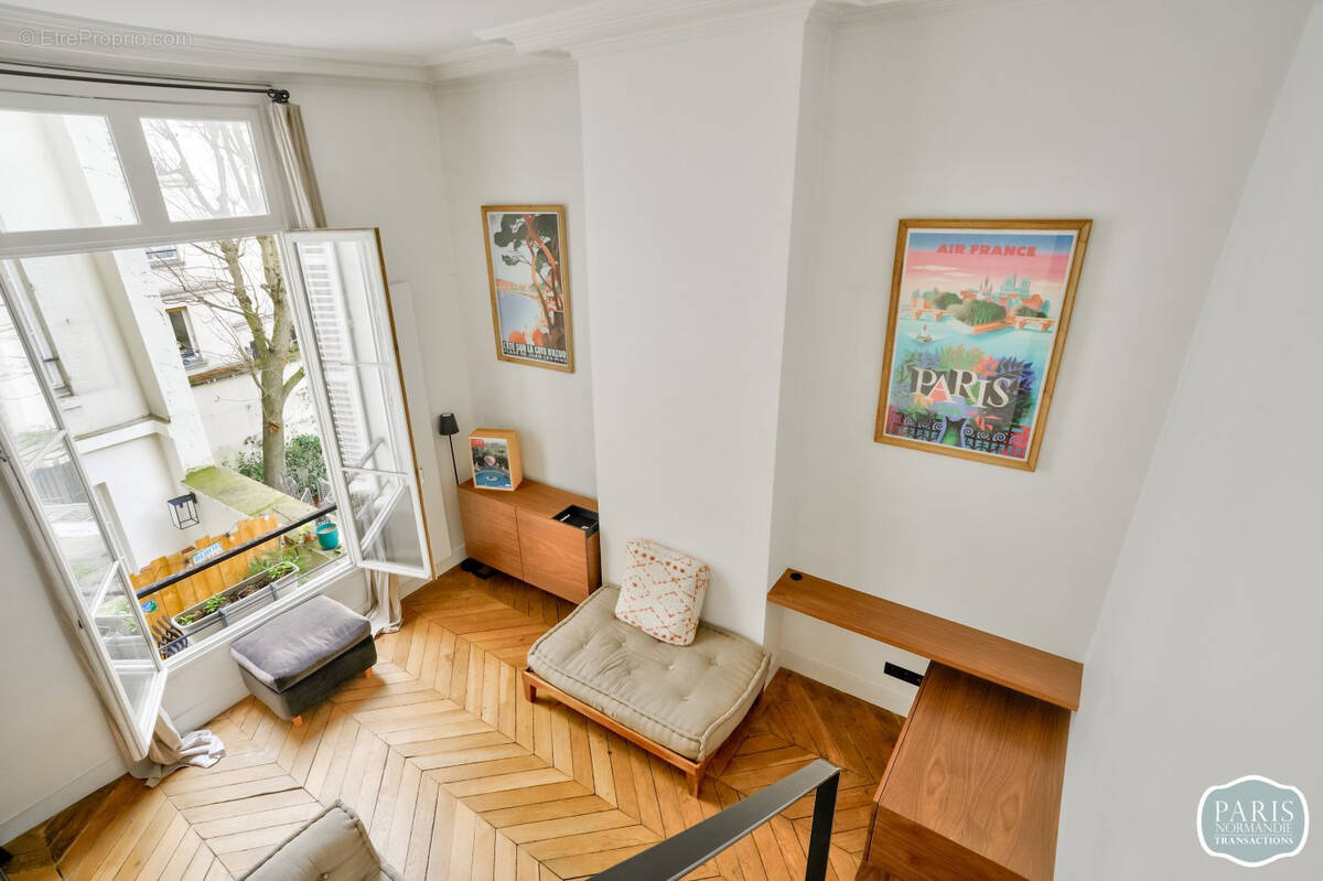 Appartement à PARIS-7E
