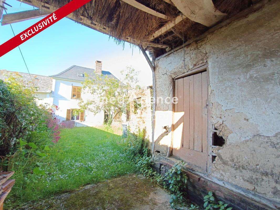 MAISON, 80270 - 69 m² - 6 820 m² de terrain - photo 3