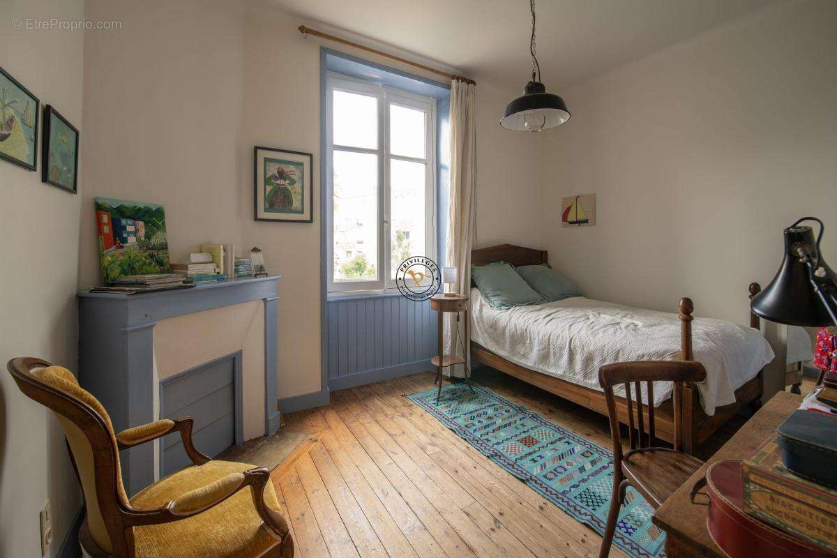 Maison Familiale Avec Jardin En Voie Privée - Sainte-Anne, Na - photo 9