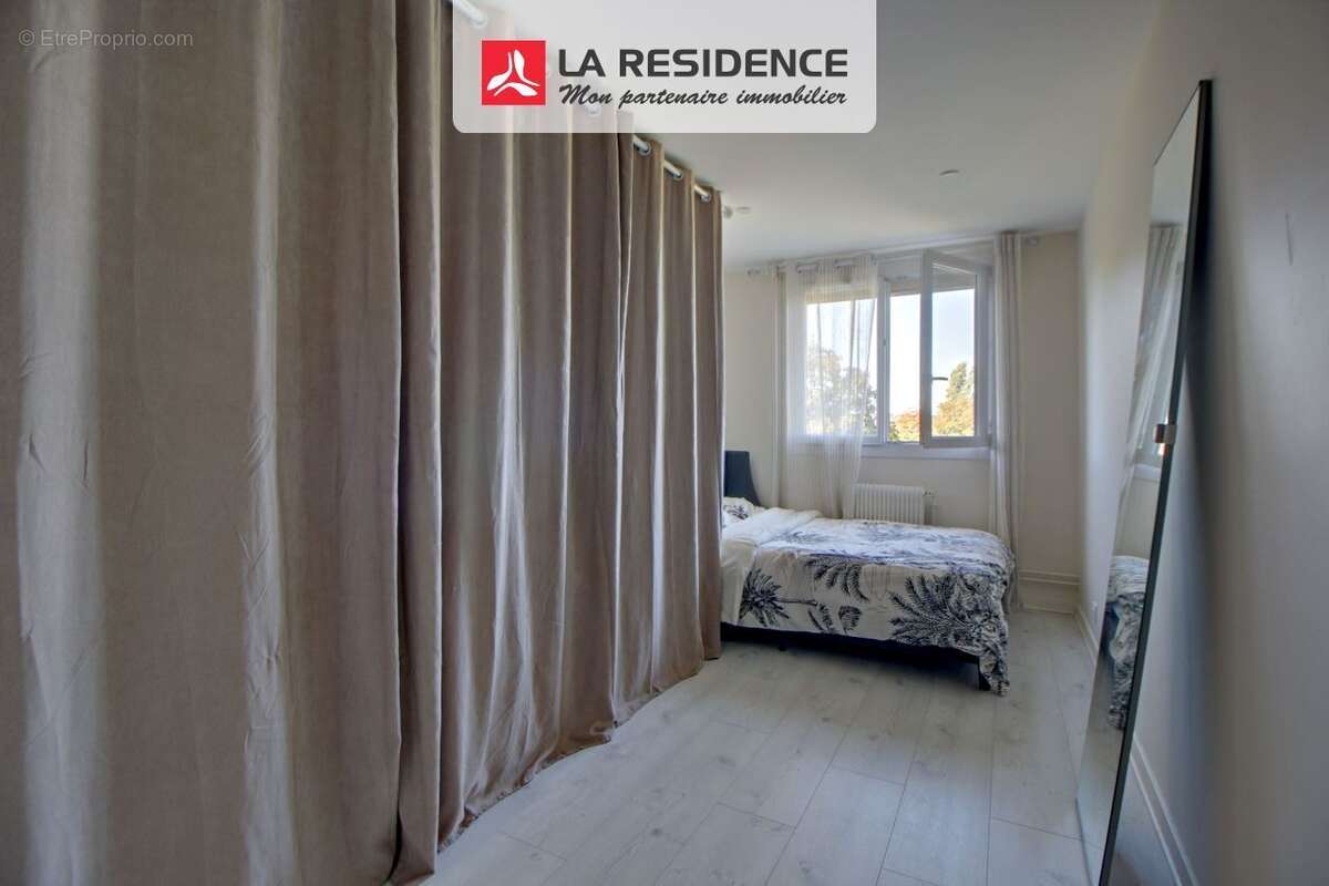 Appartement à PLAISIR