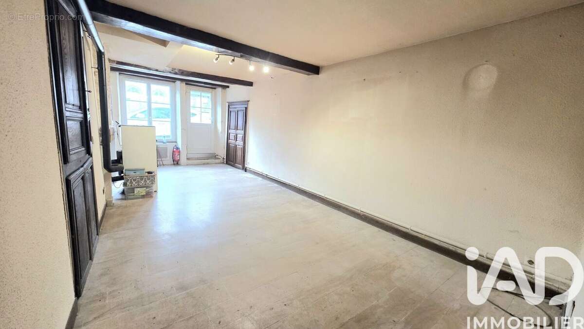 Photo 2 - Maison à ARC-EN-BARROIS