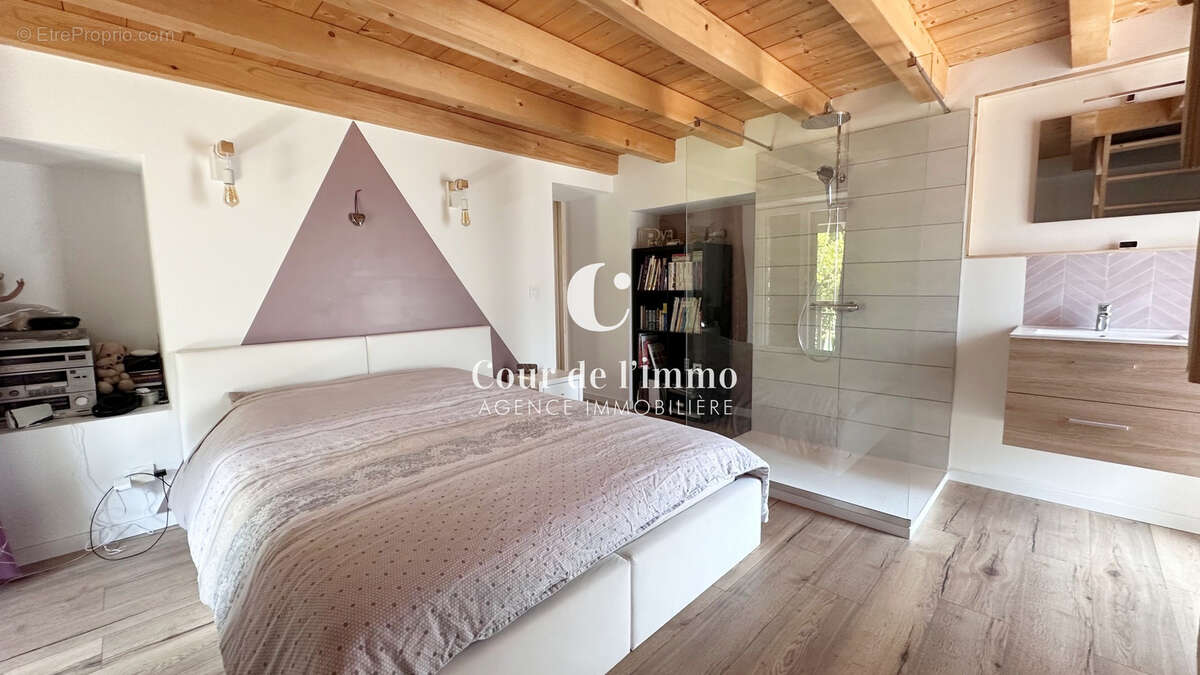 Saint-laurent - belle maison familiale renovee de 6 pieces - photo 8