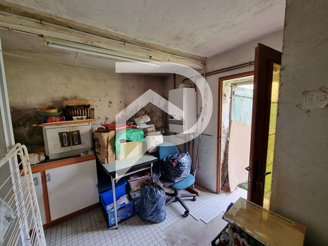 Maison à MEZIERES-SUR-SEINE