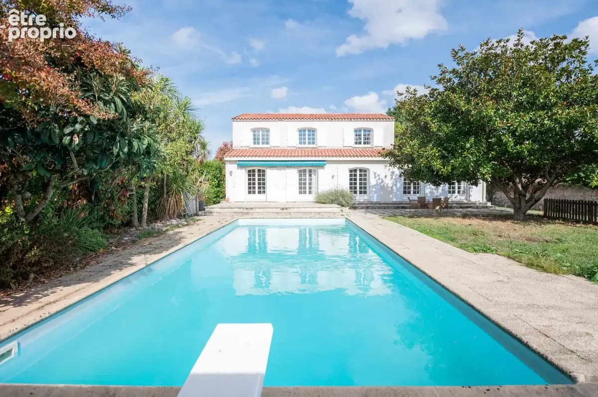 St Julien de Concelles - Maison 230m2 - photo 2