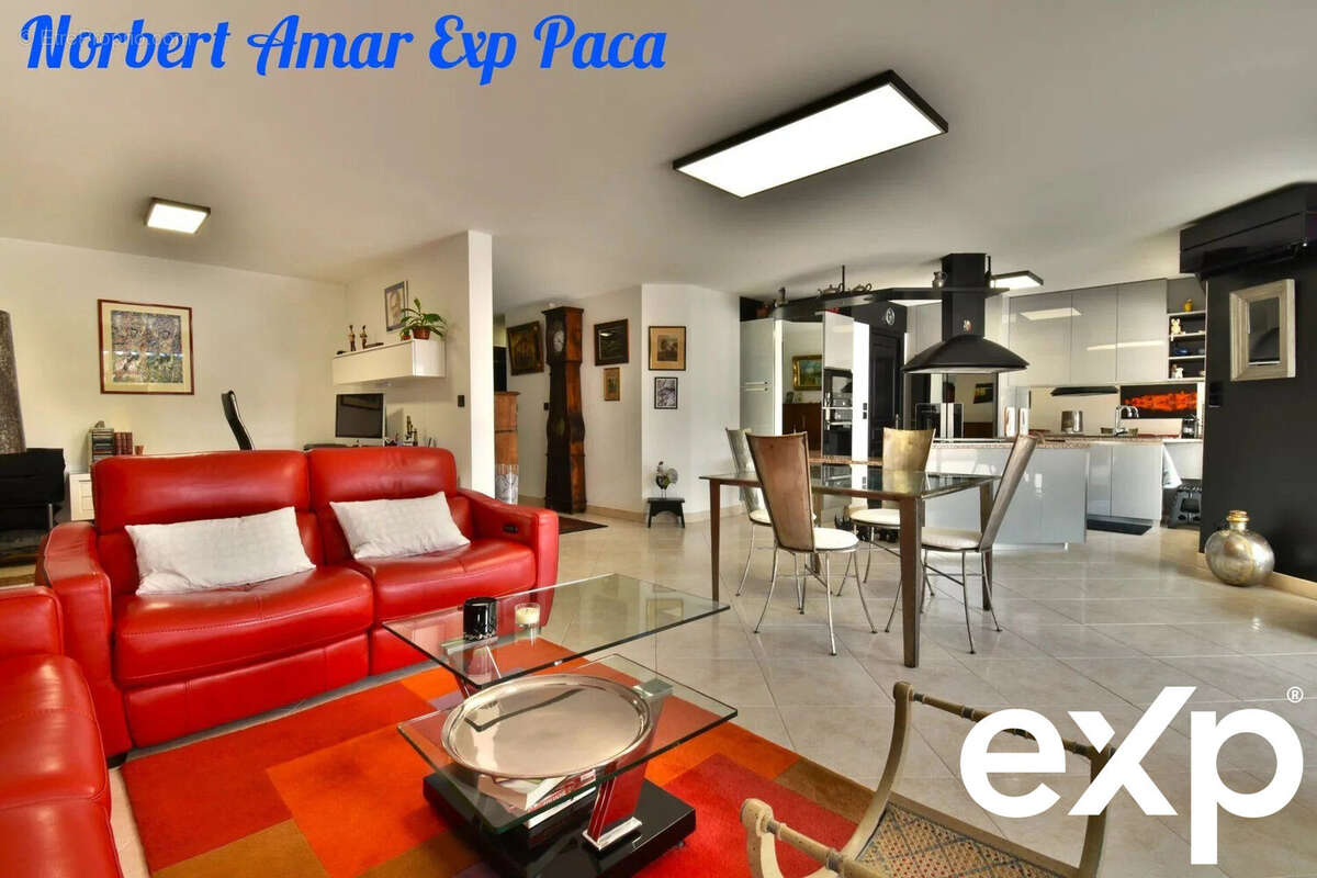 Appartement à FREJUS