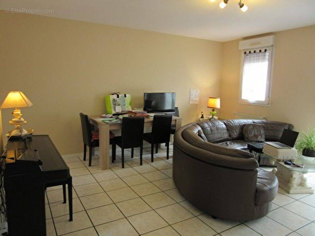 Appartement à VIC-EN-BIGORRE