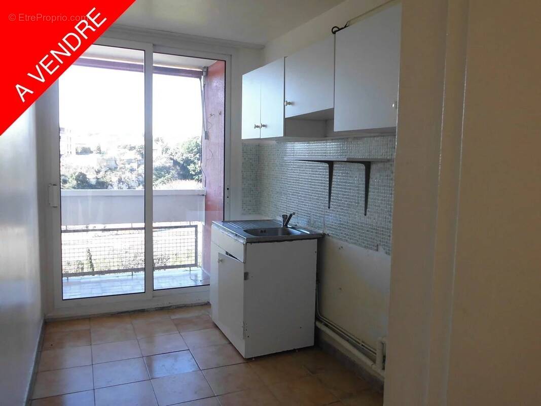 Appartement à MARSEILLE-15E