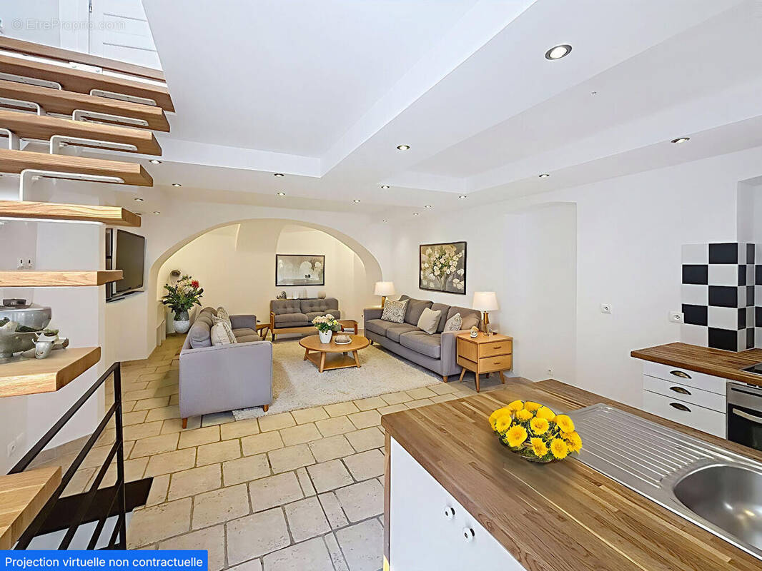 Appartement à ROQUEBRUNE-CAP-MARTIN