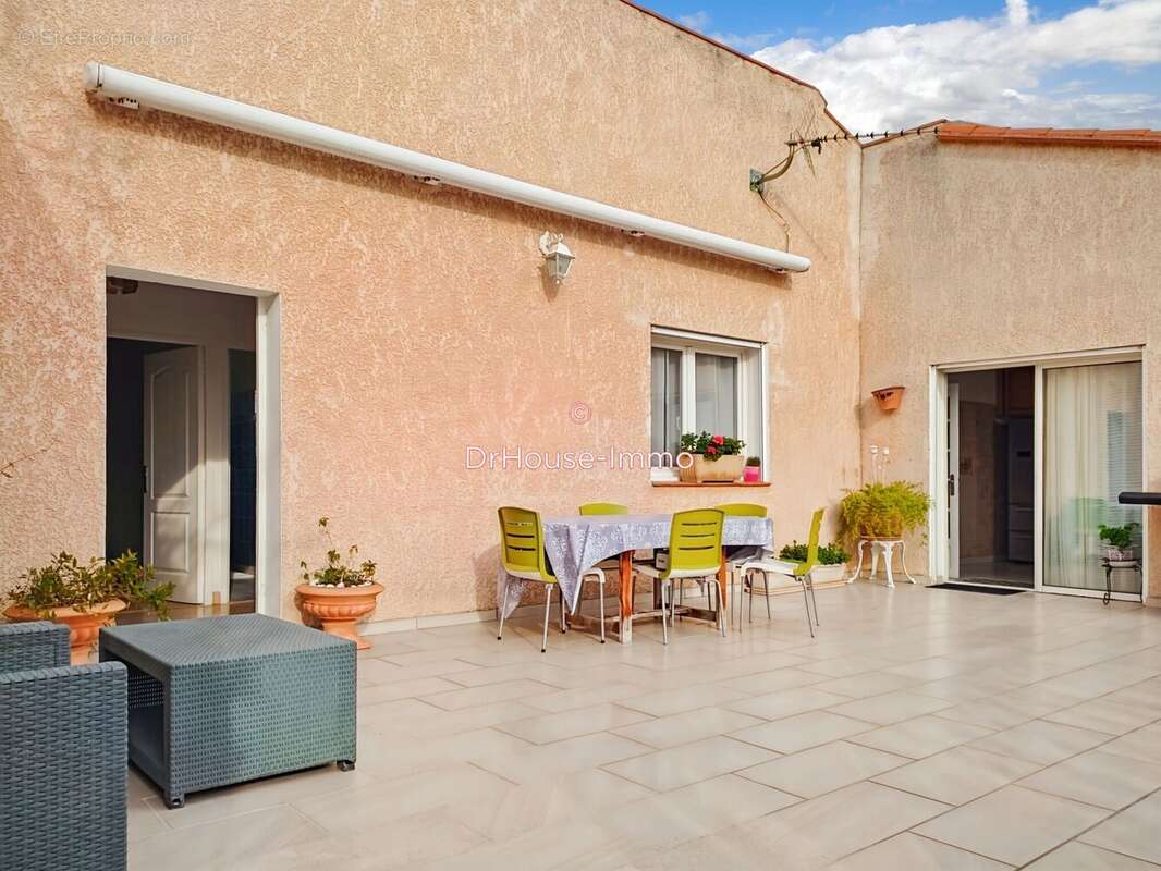Maison 227 m² à Rivesaltes  - photo 3