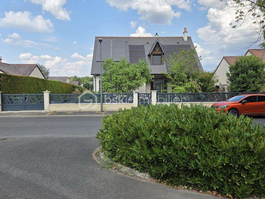 Maison à JOUE-LES-TOURS