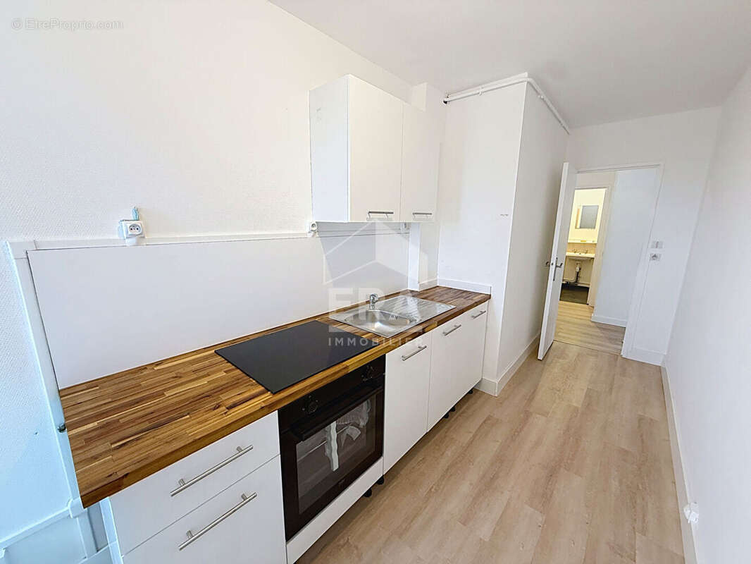 Appartement à HEROUVILLE-SAINT-CLAIR