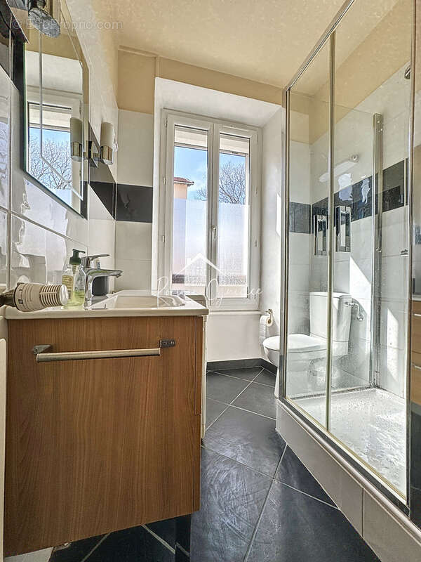 Appartement type 2 de 44 m2 en centre ville - photo 9