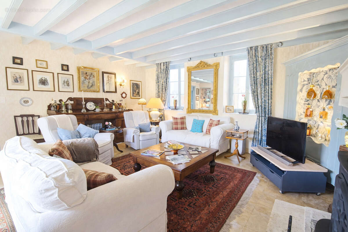 Appartement à GRAVES-SAINT-AMANT