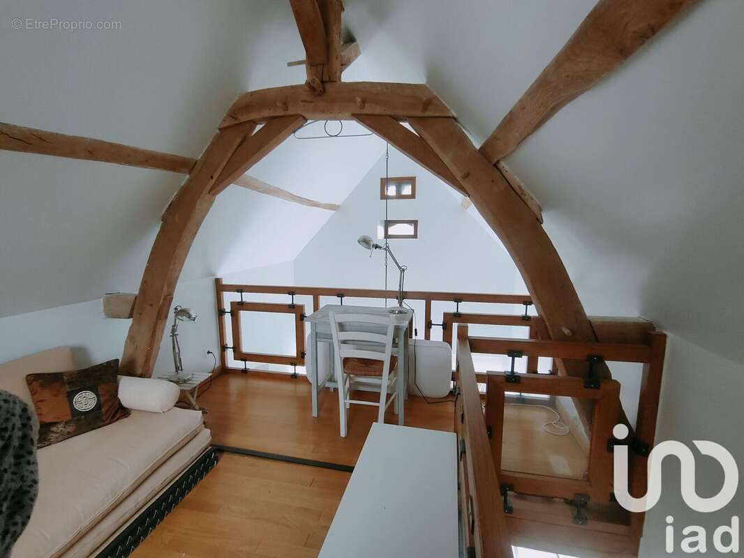 Maison 122 m² à Tresson  - photo 8