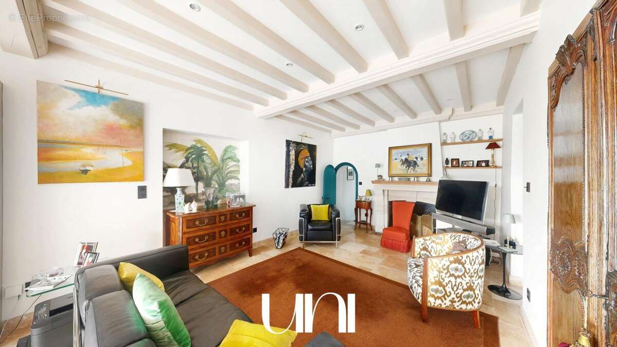 Maison à OUISTREHAM