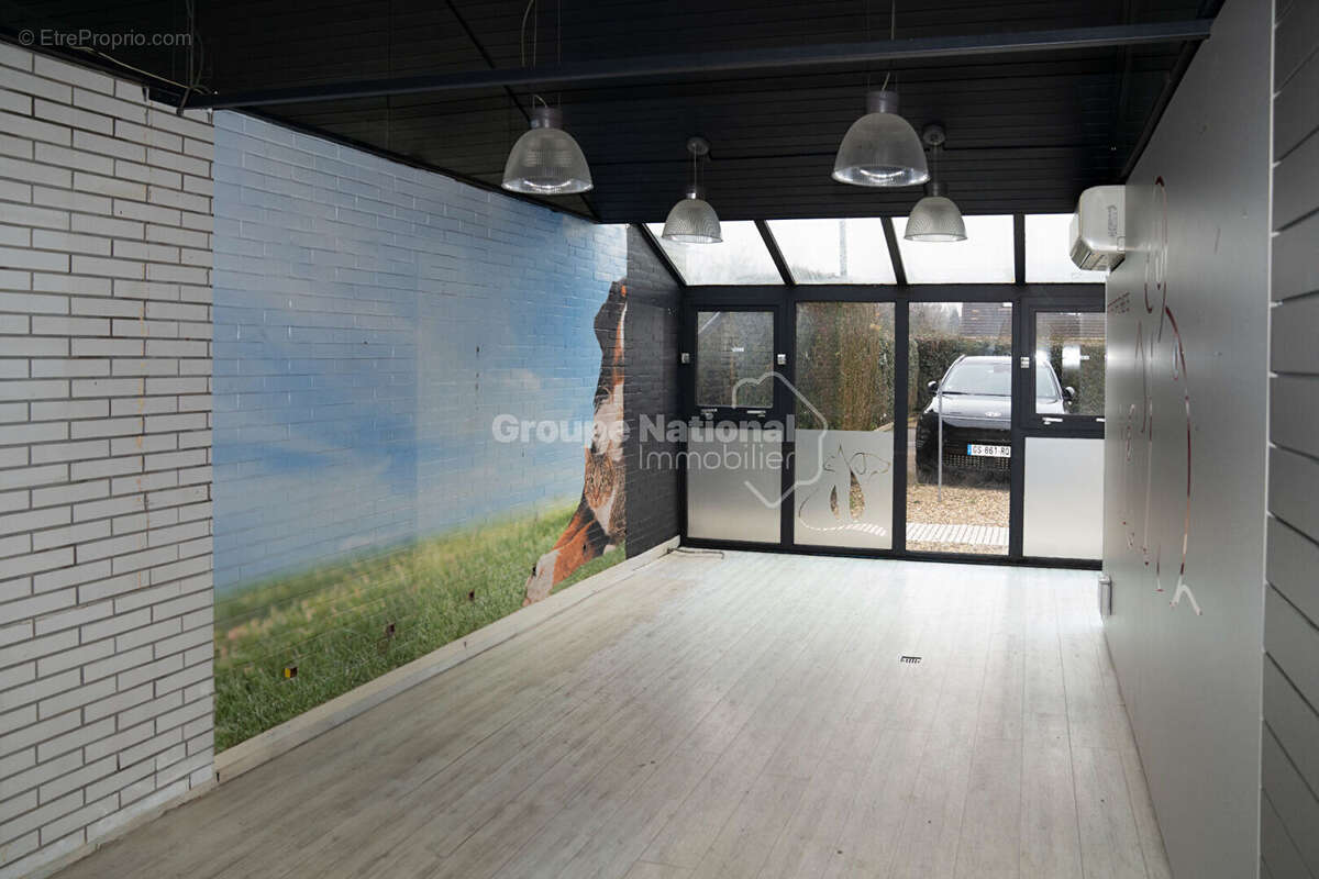 Immeuble Beauvais 10 pièce(s) 214.24 m2 - photo 8