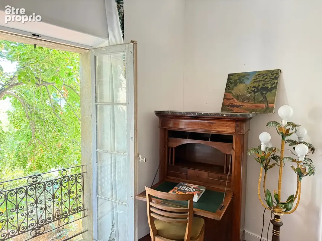 Maison de maître avec jardin et garage - photo 14