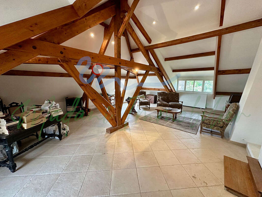 Maison à BENNECOURT