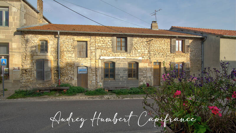 Maison à SAINT-MAURICE-SOUS-LES-COTES