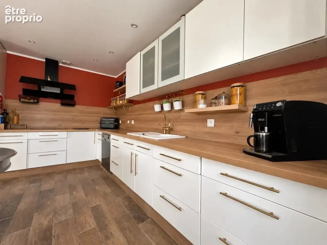 Pavillon de plain-pied  3 chambres  119 m² - photo 2
