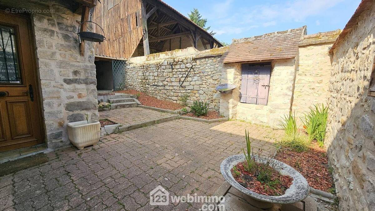 Une terrasse sans vis à vis! - Maison à MOIGNY-SUR-ECOLE