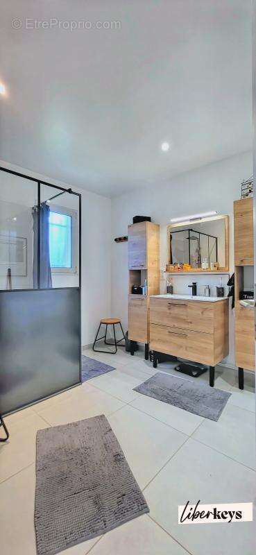 Maison à SAINT-SULPICE