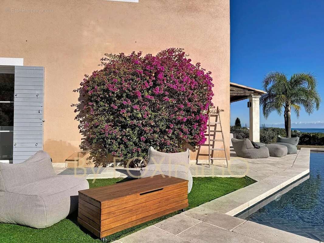 Maison à VILLENEUVE-LOUBET