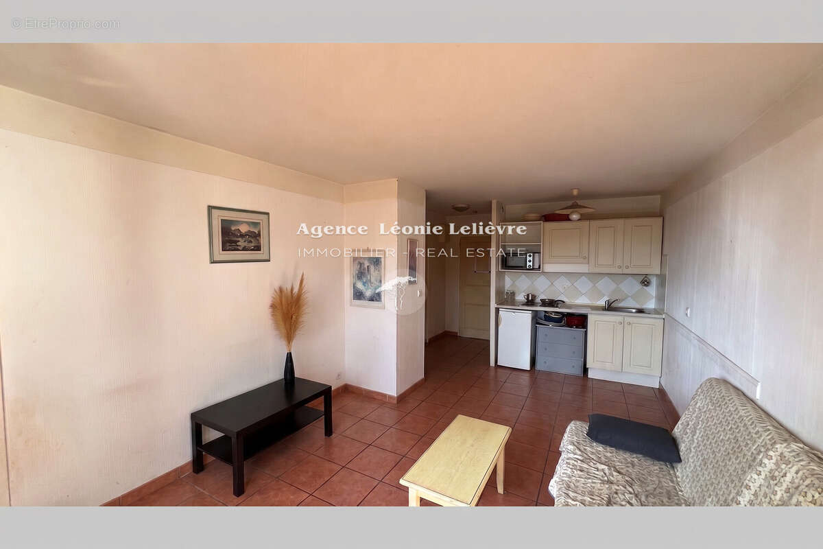 Appartement à LES ISSAMBRES