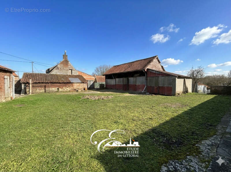 Maison à BAYENGHEM-LES-EPERLECQUES