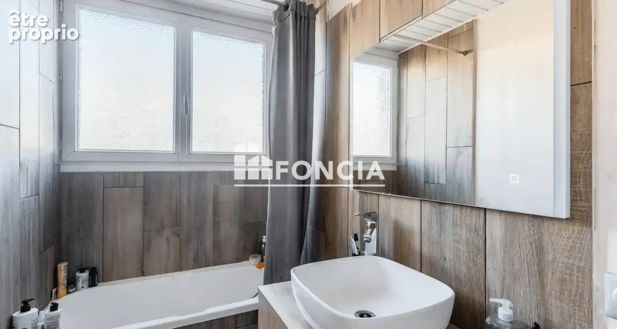 Appartement à JOEUF