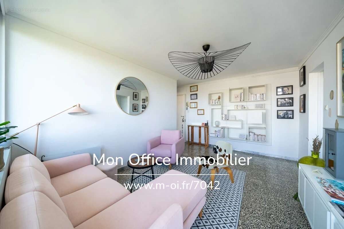 Appartement à MARSEILLE-9E