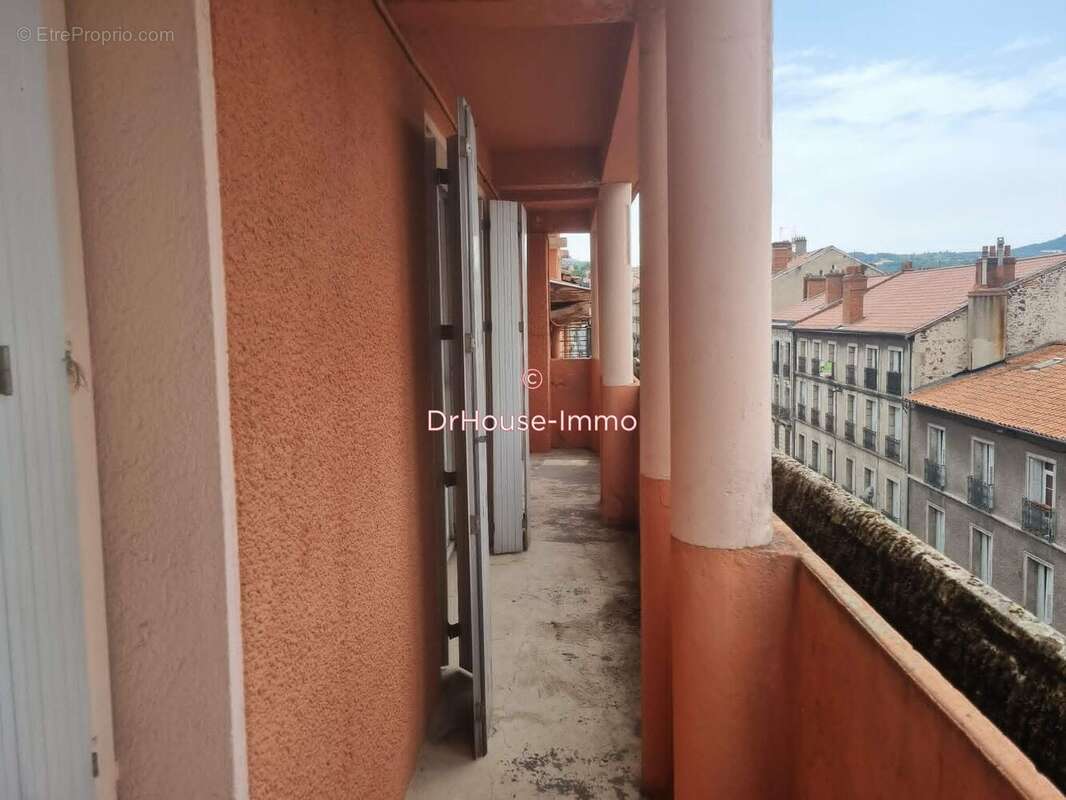 Appartement 100 m² à Le Puy-En-Velay  - photo 2