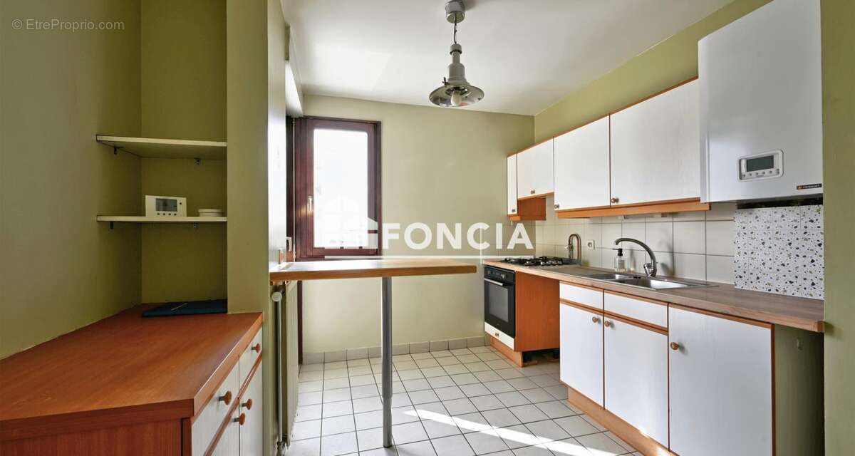 Appartement à MONTIGNY-LE-BRETONNEUX