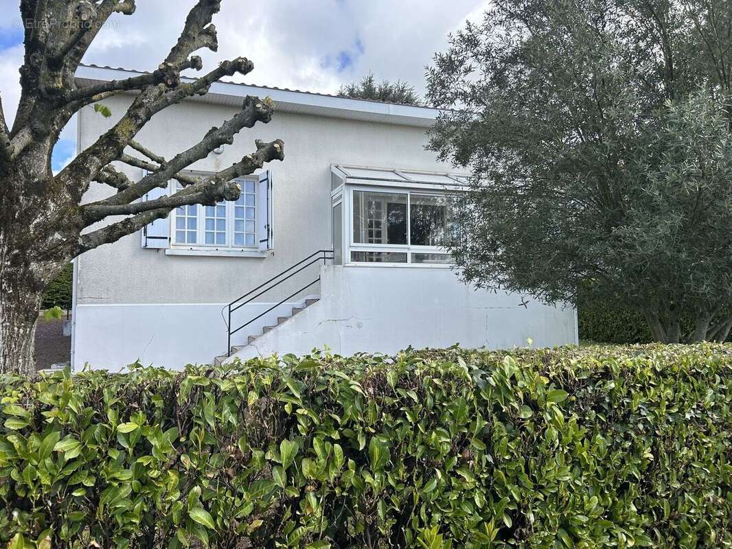 IMG4084 - Maison à NIORT