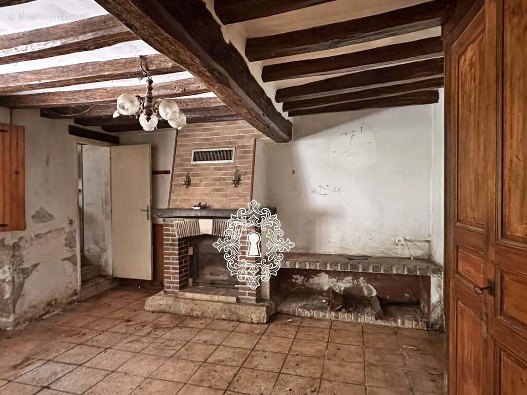 Maison à DONNEMARIE-DONTILLY
