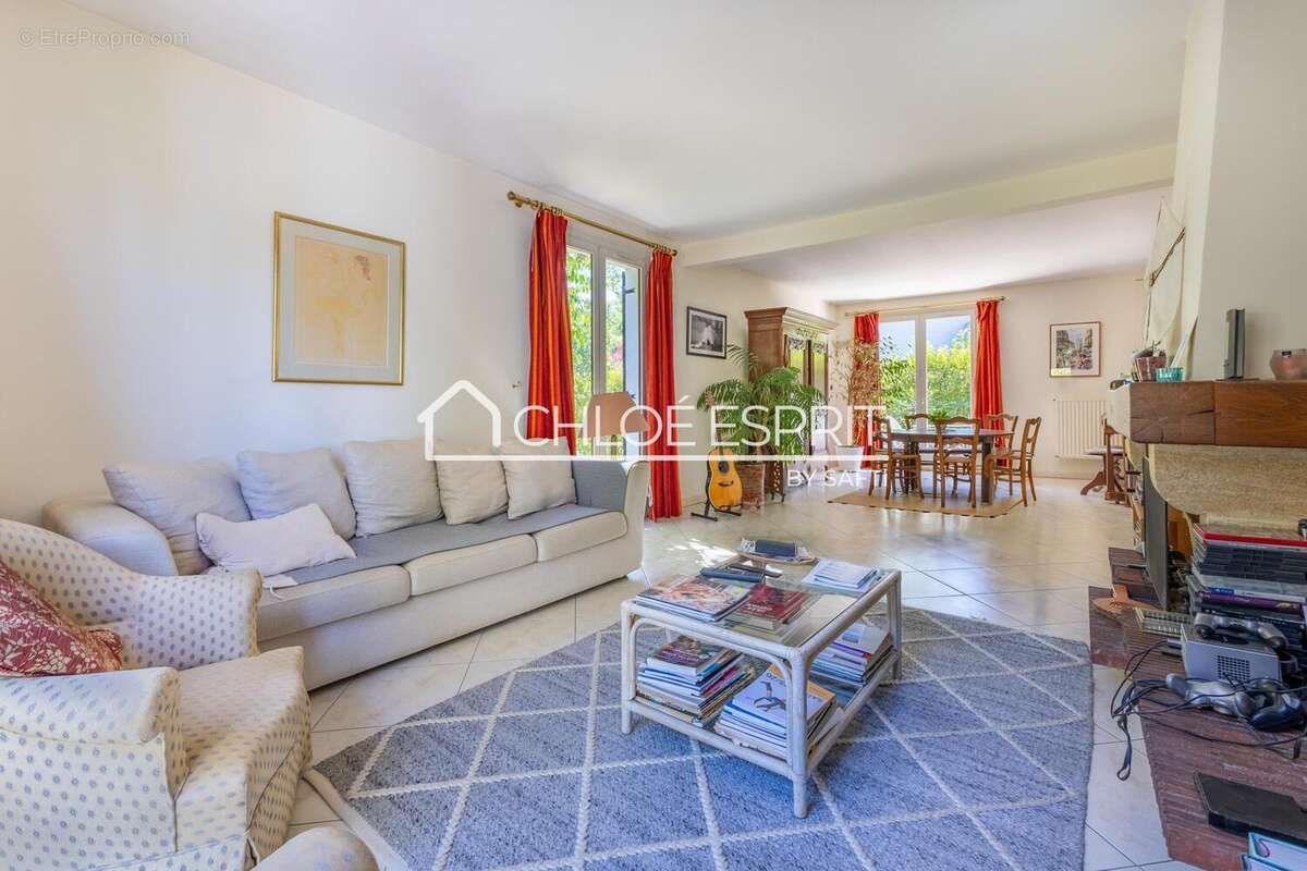 Photo 2 - Maison à BRUNOY