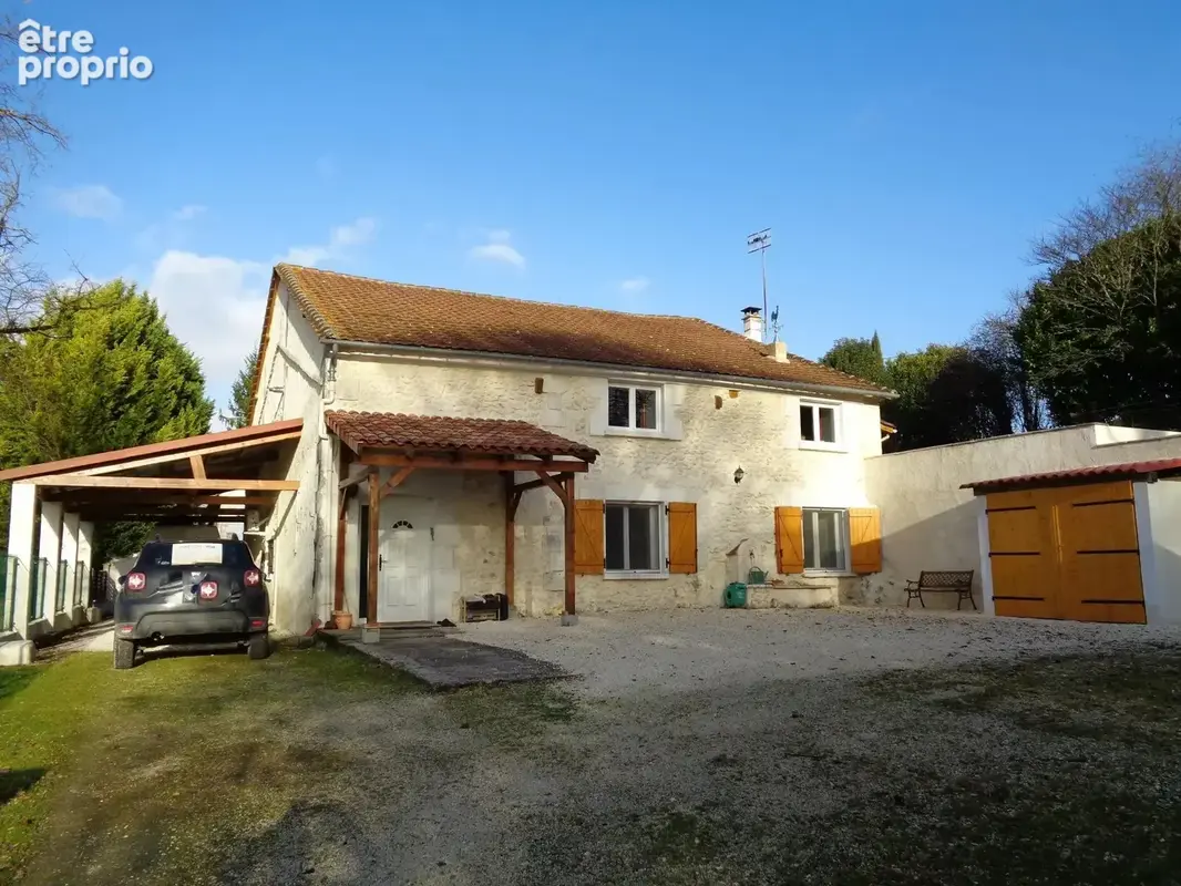 Maison 7 pièces 270 m² à vendre à Celles (24600) - photo 3