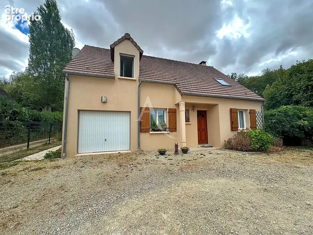 Photo Maison à Emance au prix de 367 500€