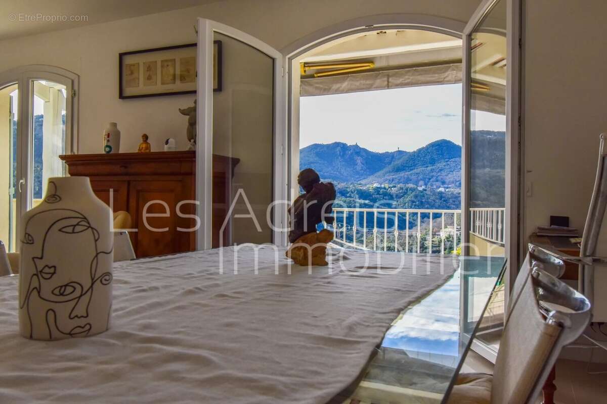 Maison à LES ADRETS-DE-L'ESTEREL