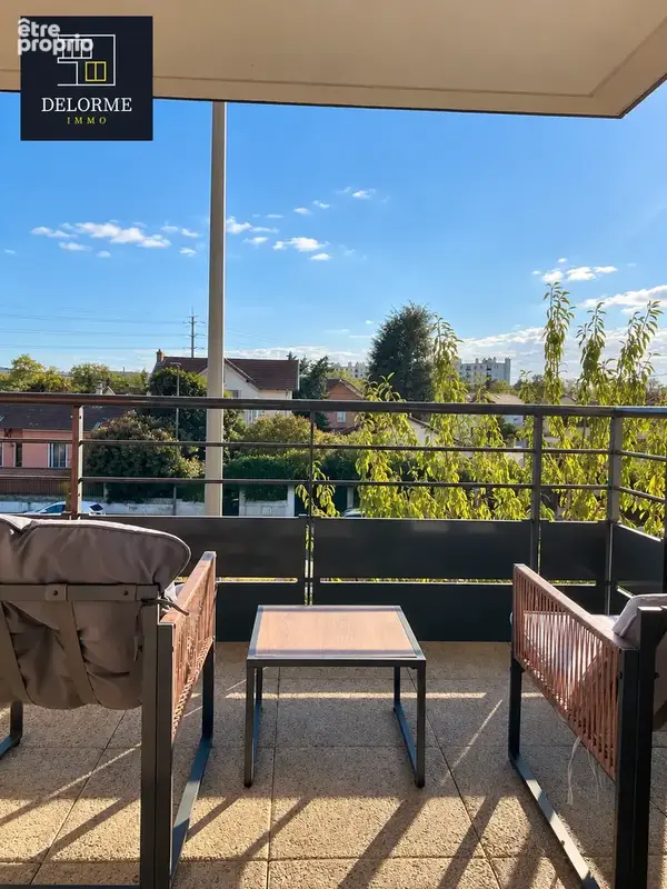 Appartement récent à 200 m du métro Parilly - photo 6