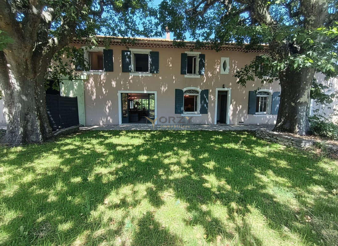 Maison à SAINT-REMY-DE-PROVENCE